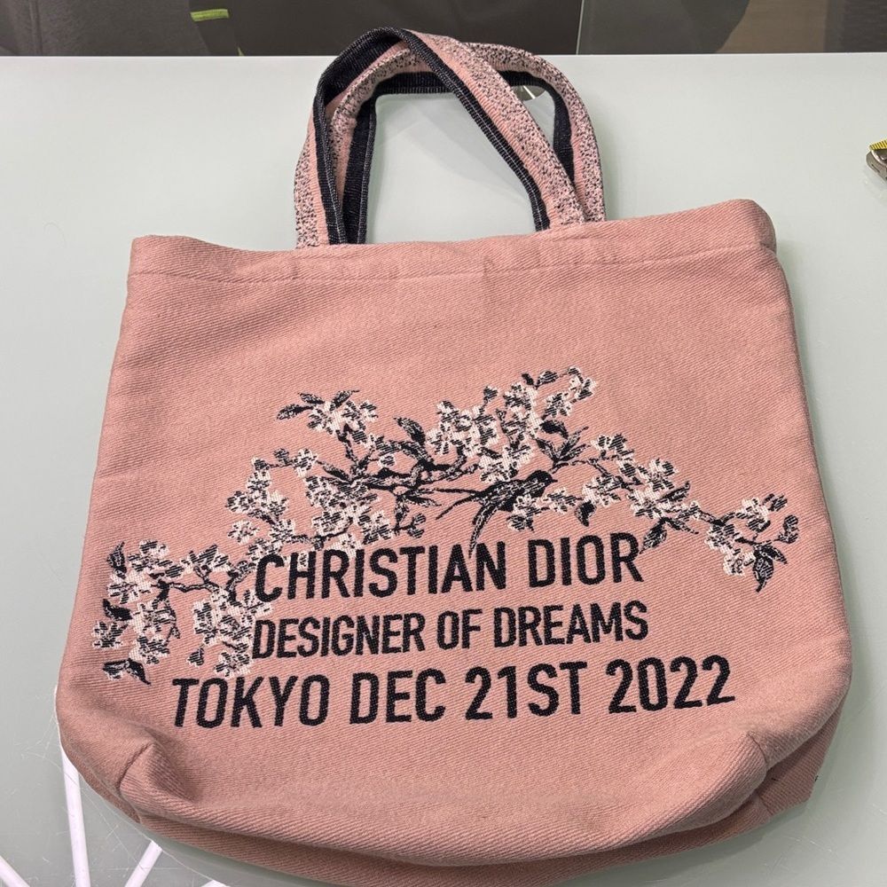 Dior Pink Designer of Dreams Tote unique, one of a kind from designer show - Picture 2 of 9